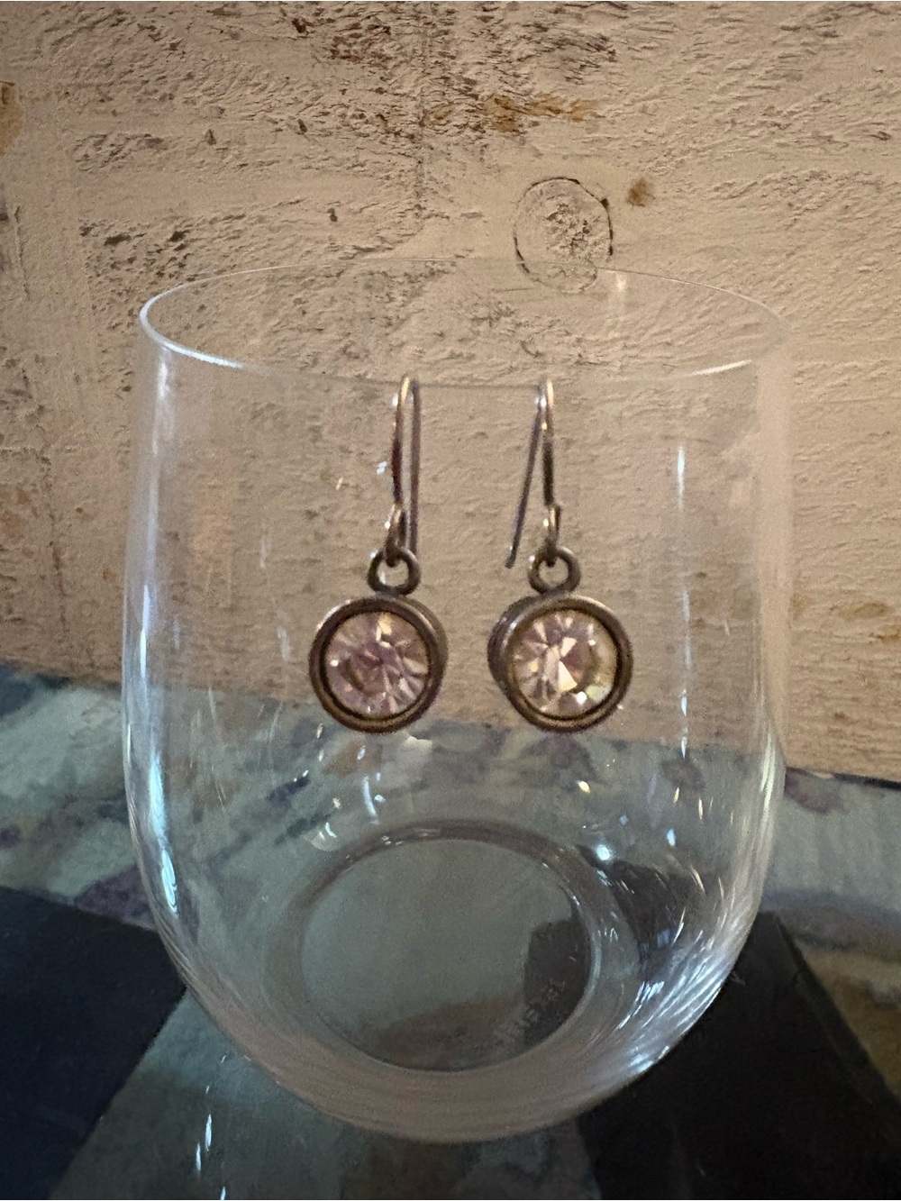 Patricia Lock Stamped Gold Tone Crystal Drop Minimalist Earrings — Like New
